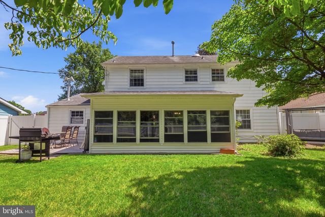17 MAINBRIDGE LN, Willingboro, NJ 08046