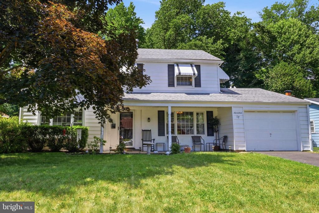 17 MAINBRIDGE LN, Willingboro, NJ 08046