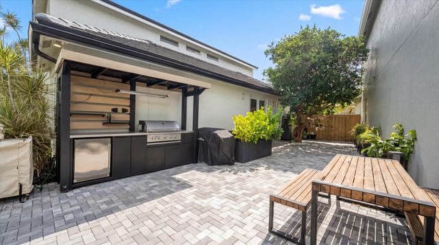 6726 Remington Place, Lake Worth, FL 33463