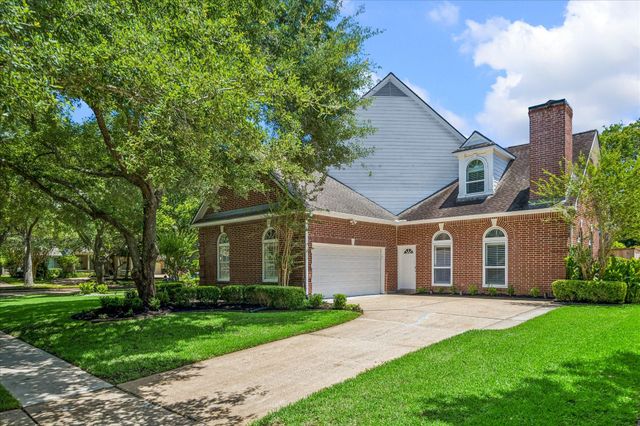4003 Woodbriar Court, Sugar Land, TX 77479