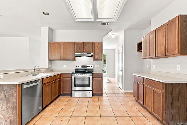 31422 HIGH RIDGE DR, Bulverde, TX 78163