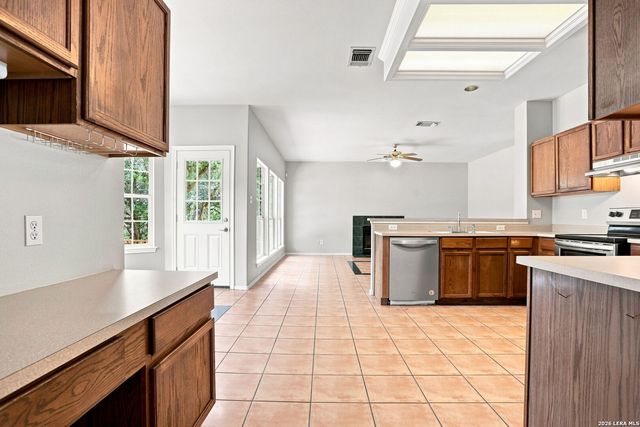 31422 HIGH RIDGE DR, Bulverde, TX 78163
