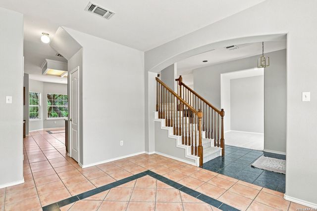 31422 HIGH RIDGE DR, Bulverde, TX 78163