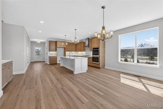 1003 Santiago Trail, Cottleville, MO 63304