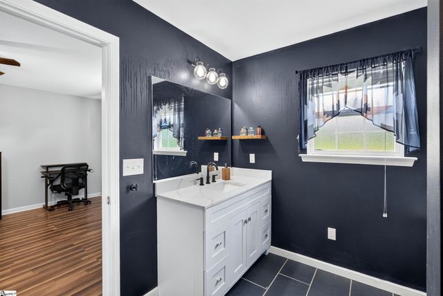 6 Regional Drive, Greer, SC 29651