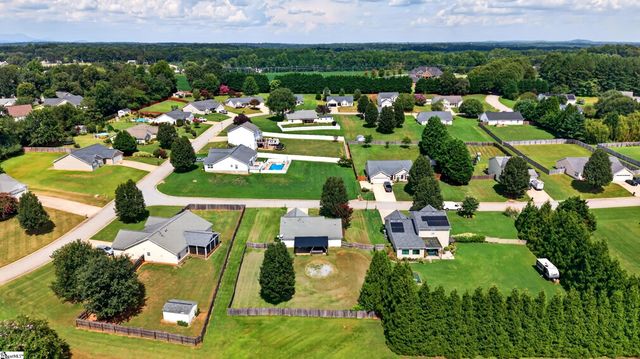 6 Regional Drive, Greer, SC 29651
