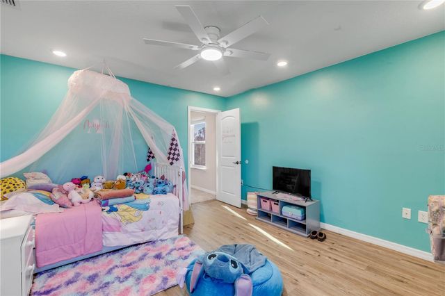 2055 2ND AVENUE, Deland, FL 32724