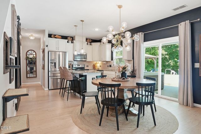 709 Harvest Point Drive, Fuquay Varina, NC 27526