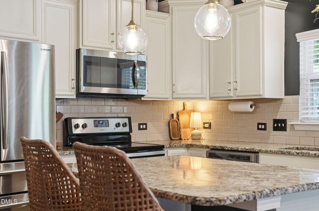 709 Harvest Point Drive, Fuquay Varina, NC 27526