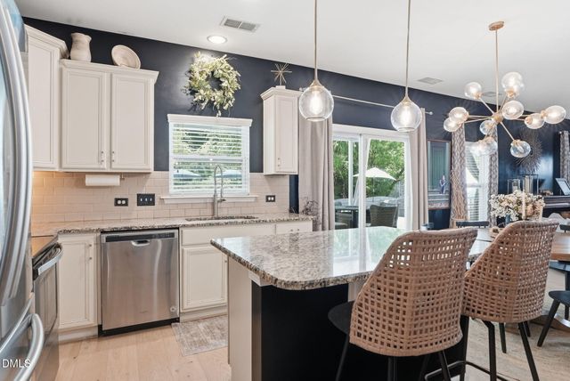 709 Harvest Point Drive, Fuquay Varina, NC 27526