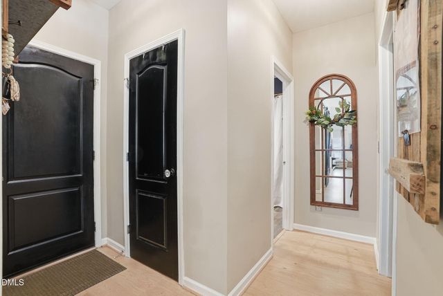 709 Harvest Point Drive, Fuquay Varina, NC 27526