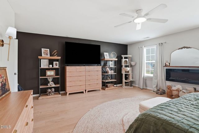 709 Harvest Point Drive, Fuquay Varina, NC 27526