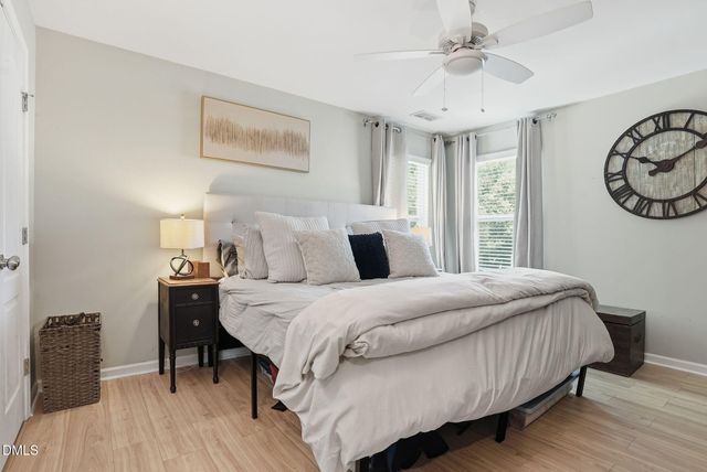709 Harvest Point Drive, Fuquay Varina, NC 27526