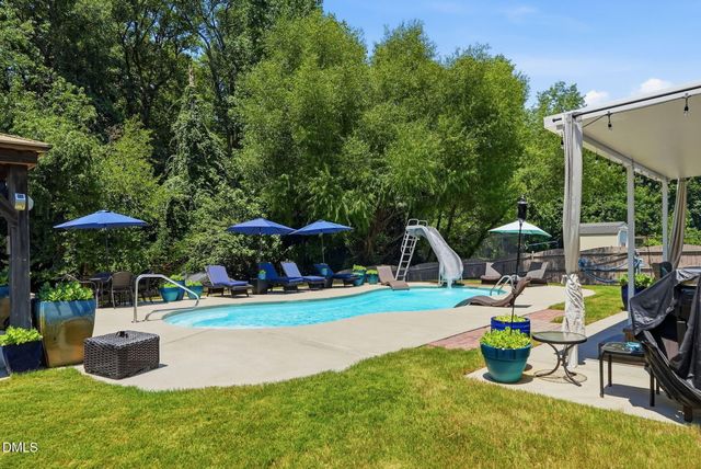 709 Harvest Point Drive, Fuquay Varina, NC 27526