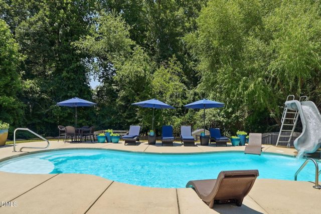 709 Harvest Point Drive, Fuquay Varina, NC 27526