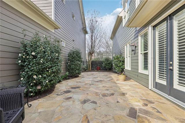 934 Grey Village Circle, Marietta, GA 30068