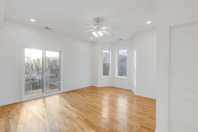 4800 S Saint Lawrence Avenue 2N, Chicago, IL 60615