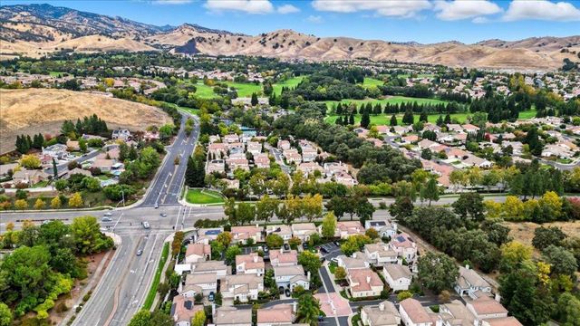 705 Otter Court, Fairfield, CA 94533