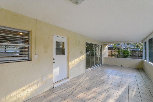 8873 ASPEN AVENUE, Orlando, FL 32817