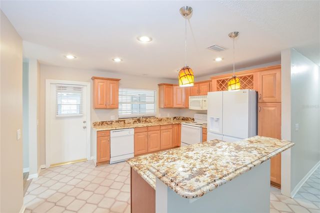 8873 ASPEN AVENUE, Orlando, FL 32817