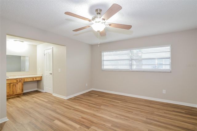 8873 ASPEN AVENUE, Orlando, FL 32817
