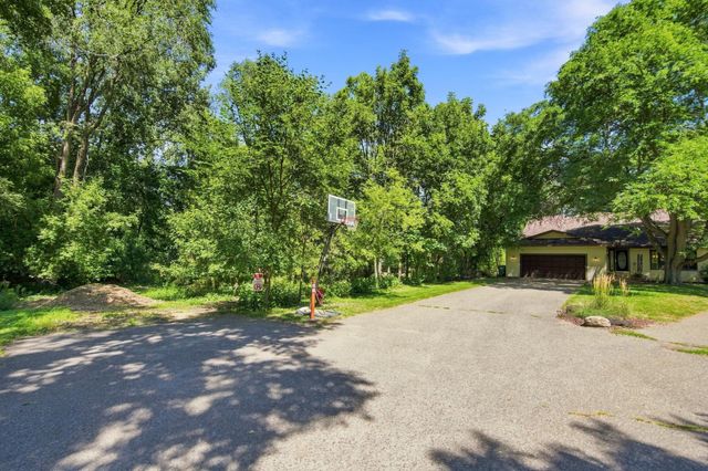 1861 Stinson Boulevard, New Brighton, MN 55112