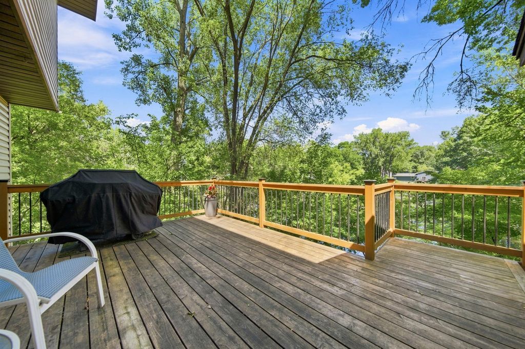 1861 Stinson Boulevard, New Brighton, MN 55112 — photo 2