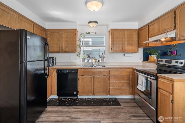 1949 S Sheridan Avenue, Tacoma, WA 98405