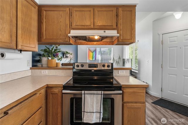 1949 S Sheridan Avenue, Tacoma, WA 98405