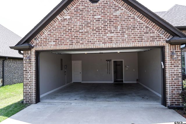 7352 Kingsport Ln, Tyler, TX 75703