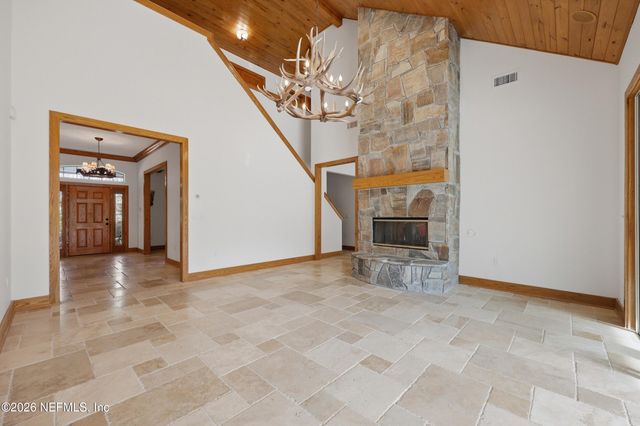 418 TRIPLE CROWN Lane, St. Johns, FL 32259