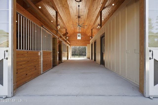 418 TRIPLE CROWN Lane, St. Johns, FL 32259