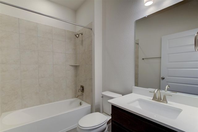 8729 Belknap RD, Austin, TX 78747