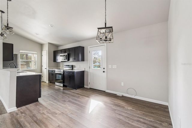 23166 NW 180TH AVENUE, High Springs, FL 32643