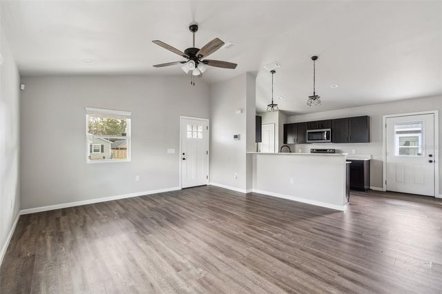 23166 NW 180TH AVENUE, High Springs, FL 32643