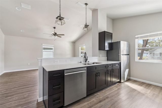 23166 NW 180TH AVENUE, High Springs, FL 32643