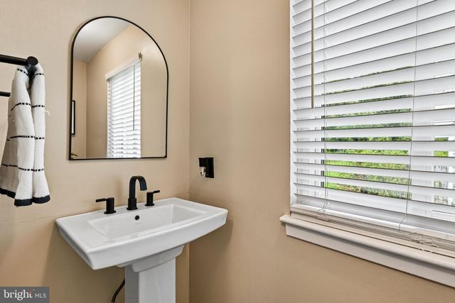 1312 RHODE ISLAND CIR, Downingtown, PA 19335