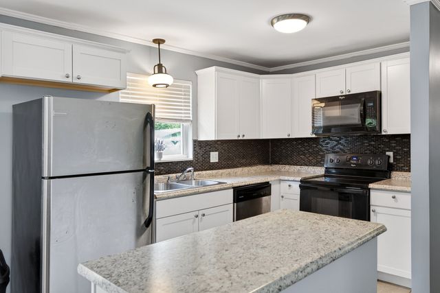 306 Belinda Pkwy, Mount Juliet, TN 37122