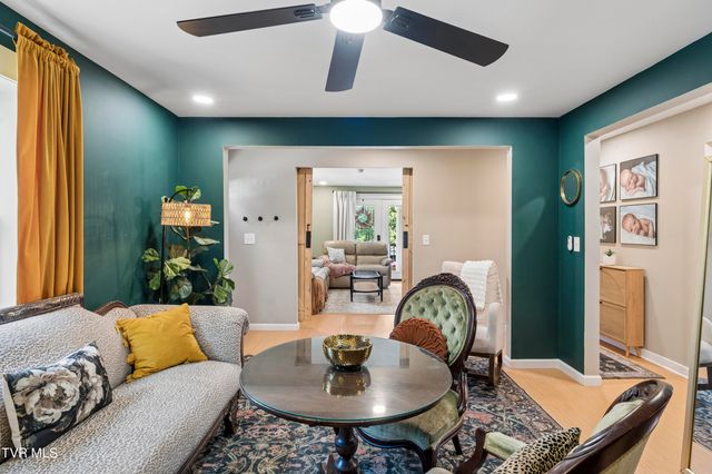 317 Mcclelland Street, Bluff City, TN 37618