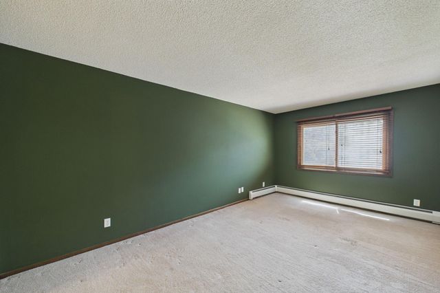 260 Westview Drive 303, West Saint Paul, MN 55118