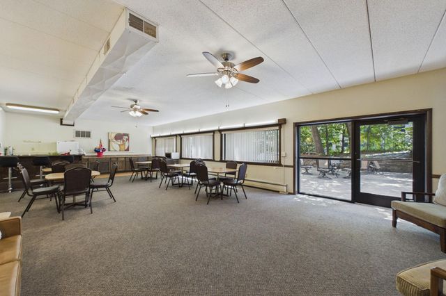 260 Westview Drive 303, West Saint Paul, MN 55118