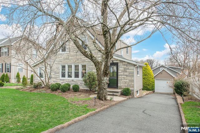 446 Lincoln Avenue, Wyckoff, NJ 07481