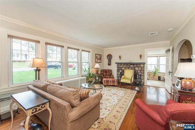 446 Lincoln Avenue, Wyckoff, NJ 07481