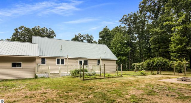 8964 W Elbow Drive, Irons, MI 49644