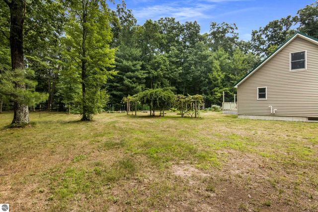 8964 W Elbow Drive, Irons, MI 49644