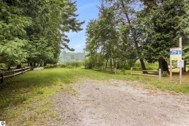 8964 W Elbow Drive, Irons, MI 49644