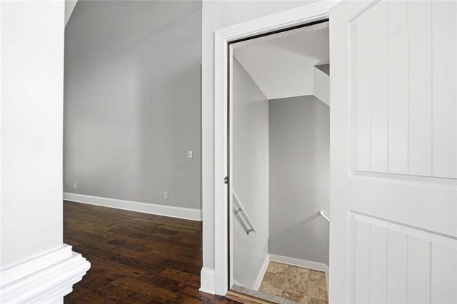 112 N Mountain Brooke Drive, Ball Ground, GA 30107