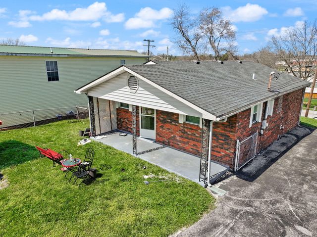 203 Speedway Drive, Somerset, KY 42503