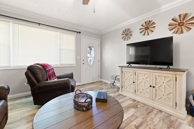 203 Speedway Drive, Somerset, KY 42503