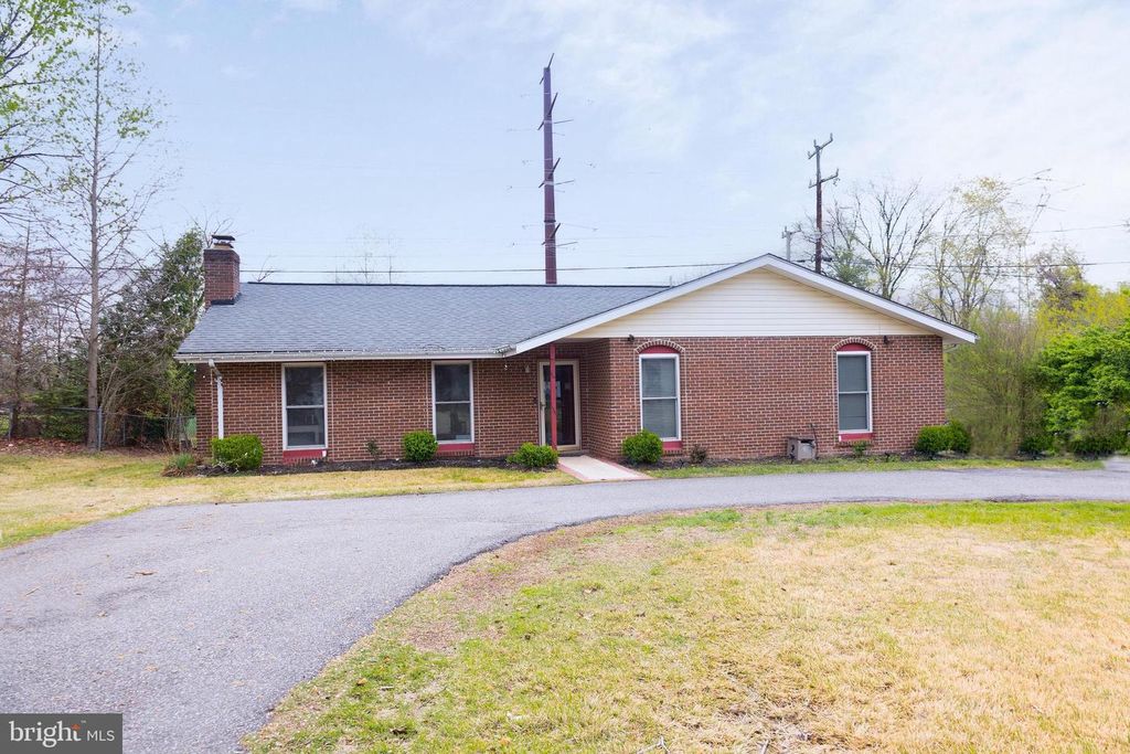 1205 AQUIA DR, Stafford, VA 22554